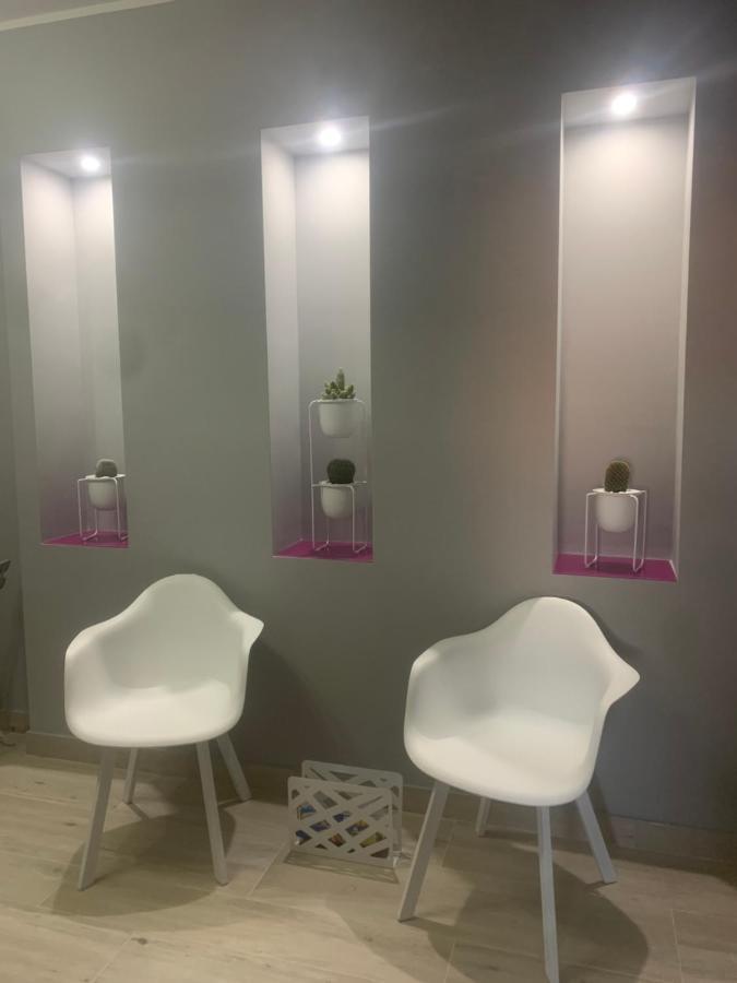 Le Stanze Di Dalia Bed and Breakfast Crotone Buitenkant foto