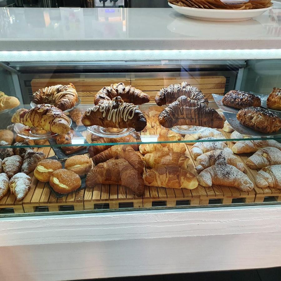 Le Stanze Di Dalia Bed and Breakfast Crotone Buitenkant foto