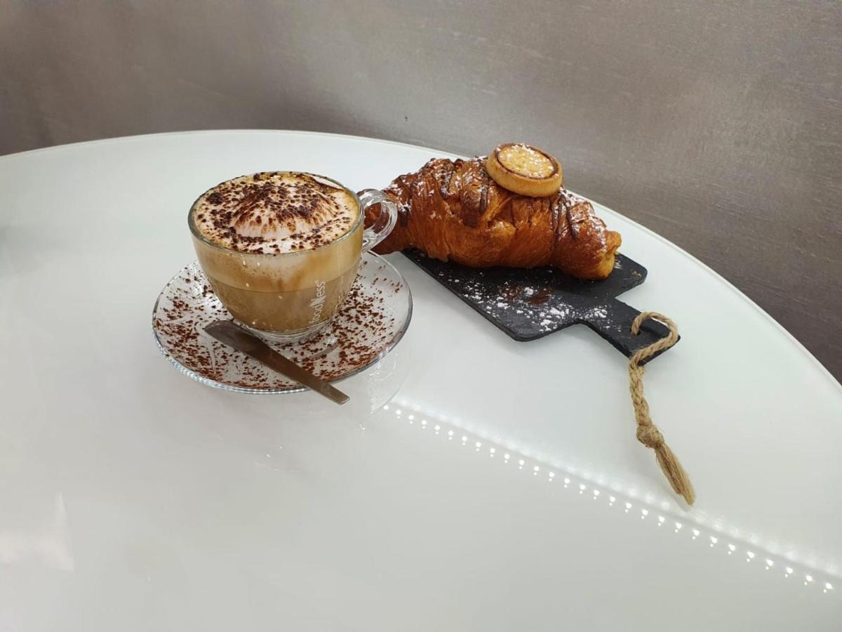Le Stanze Di Dalia Bed and Breakfast Crotone Buitenkant foto